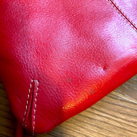 ili New York Leather Cross Body Bag - Bright Red - Picture 9 of 10